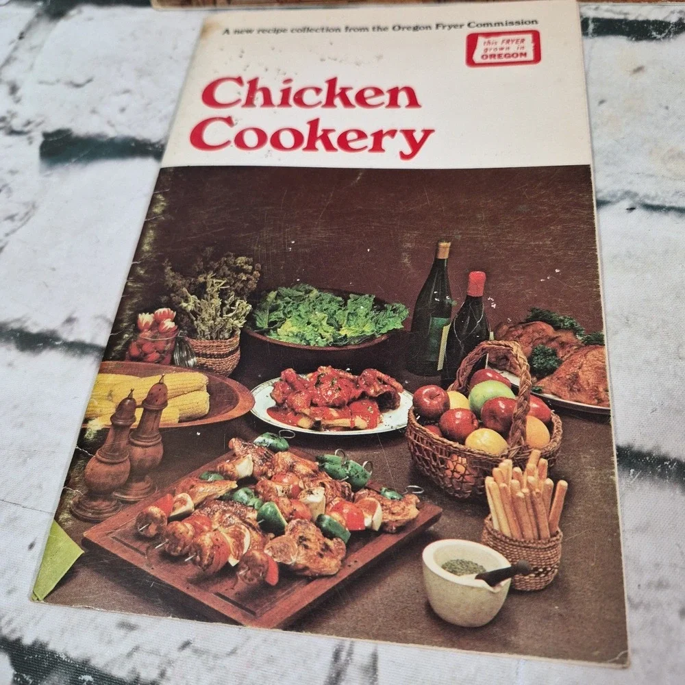 Vintage Lot of 10 Cookbooks Booklets Pamphlets‎ Recipes 50s 60s 70s MCM
